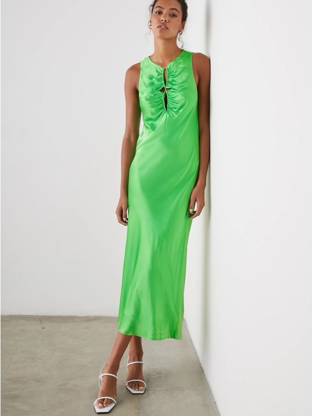 Rails Vibrant Green Fiona Satin Ruched Front Maxi Dress Size Large